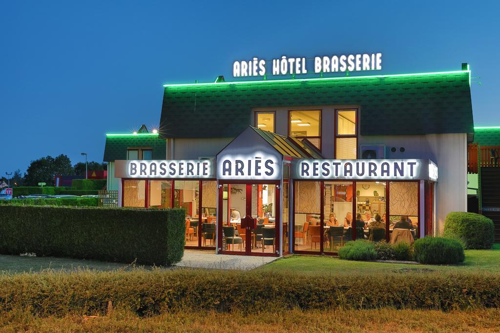 Brit Hotel Aries, Argentan Exterior foto